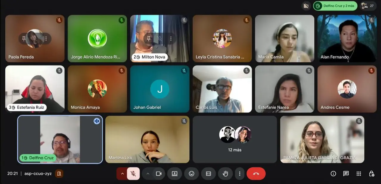 Participantes en un encuentro virtual de Amerandú